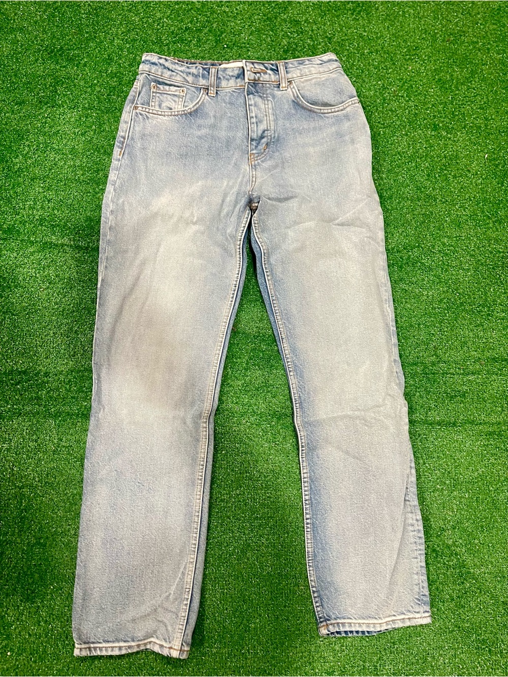 ZARA Women’s High Rise Straight Leg Jeans Light Wash Blue Denim Size 4 / EU 36